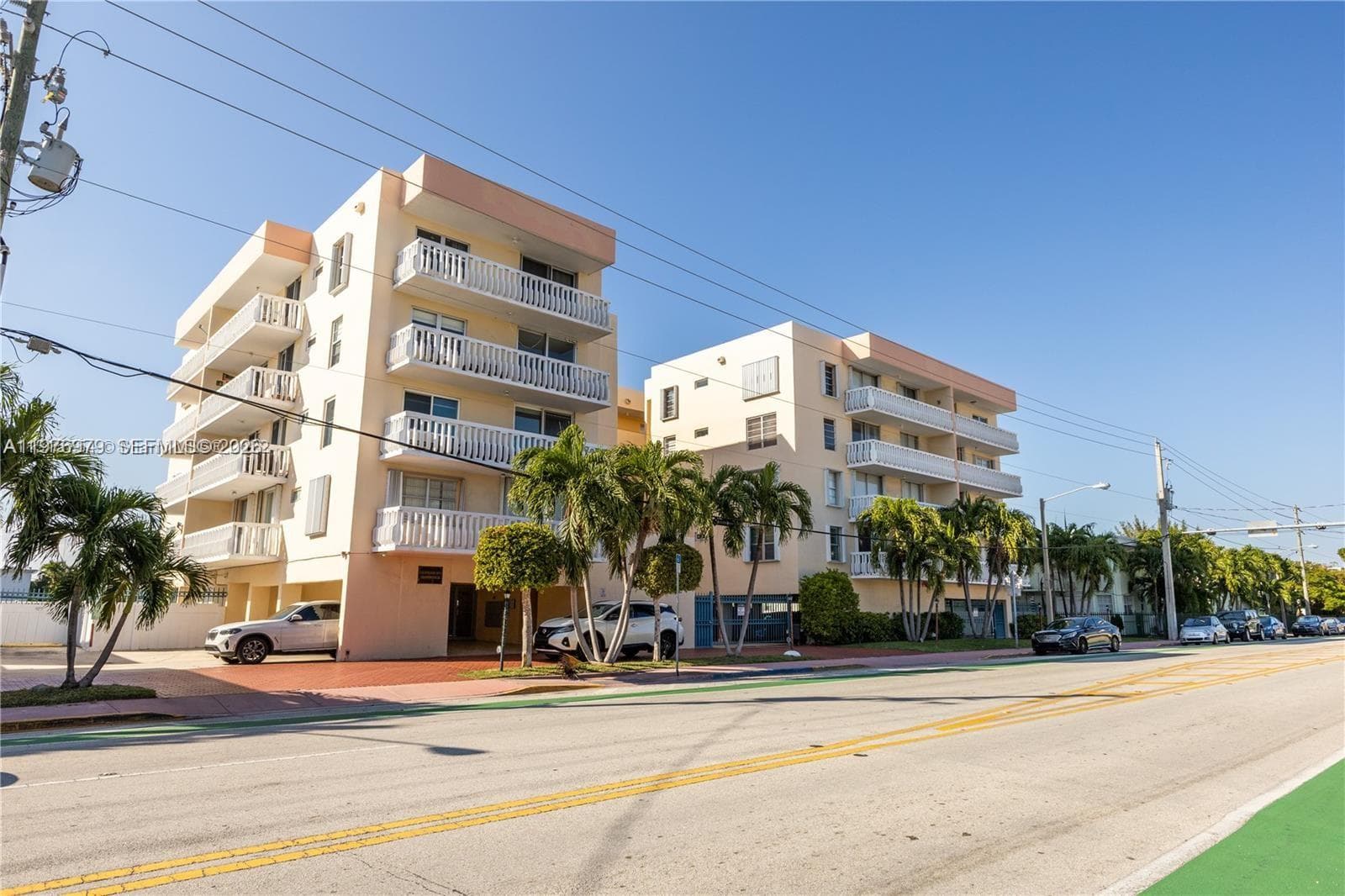 A11976979 — Miami Beach — 2