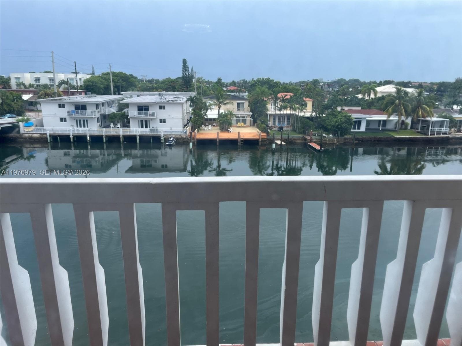 A11976979 — Miami Beach — 12