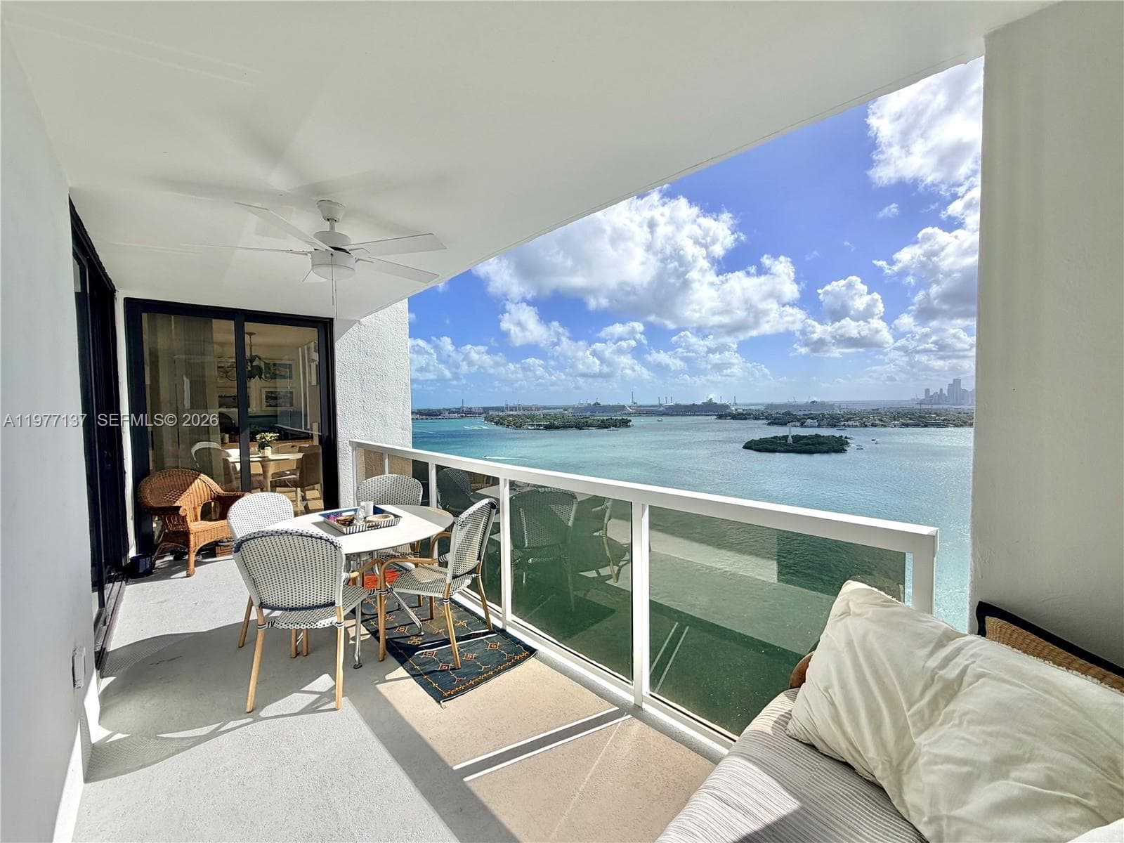 A11977137 — Miami Beach — 2