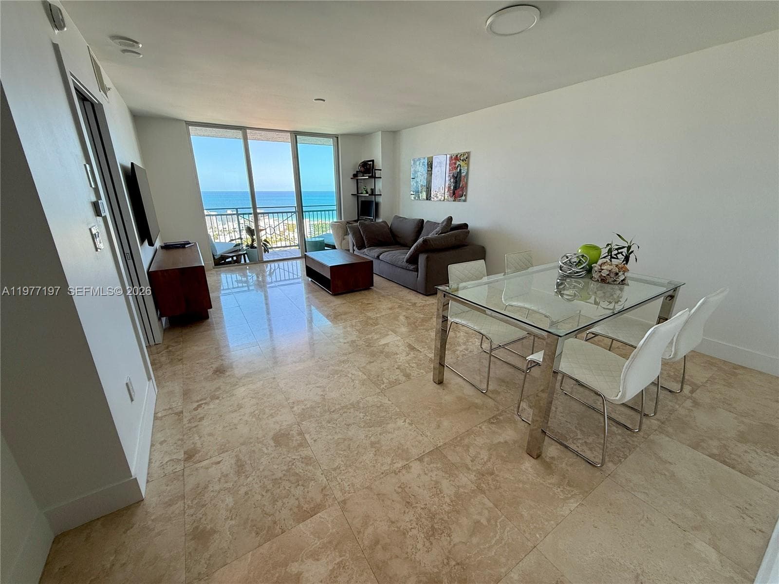 A11977197 — Miami Beach — 2