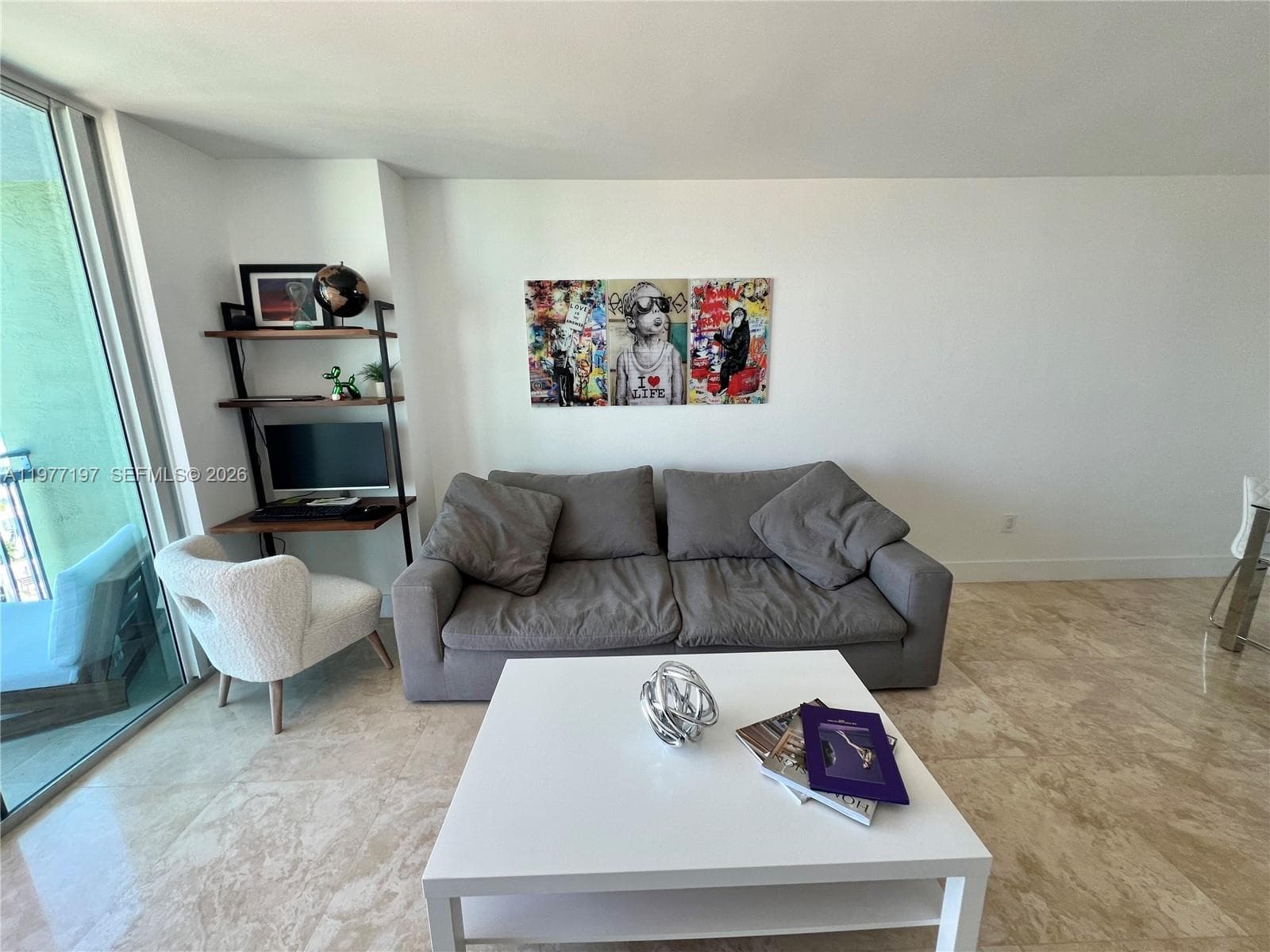A11977197 — Miami Beach — 30