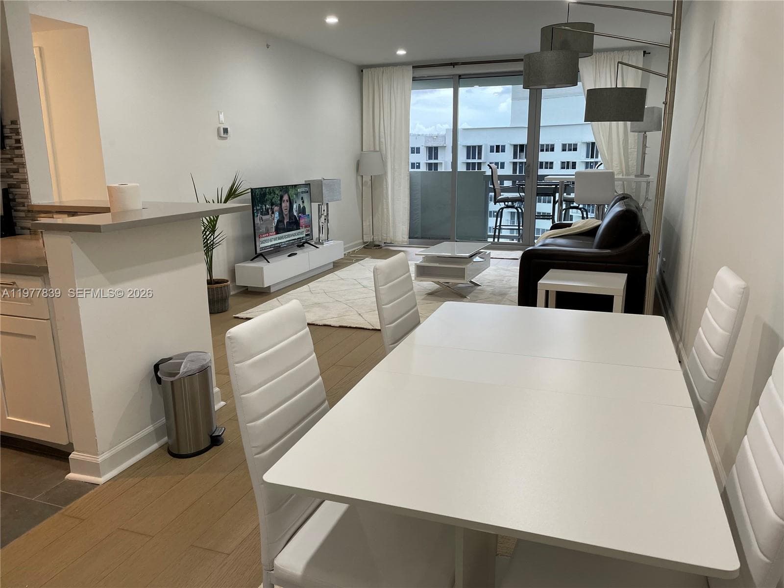 A11977839 — Miami Beach — 7
