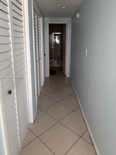 A11977899 — Miami Beach — 11
