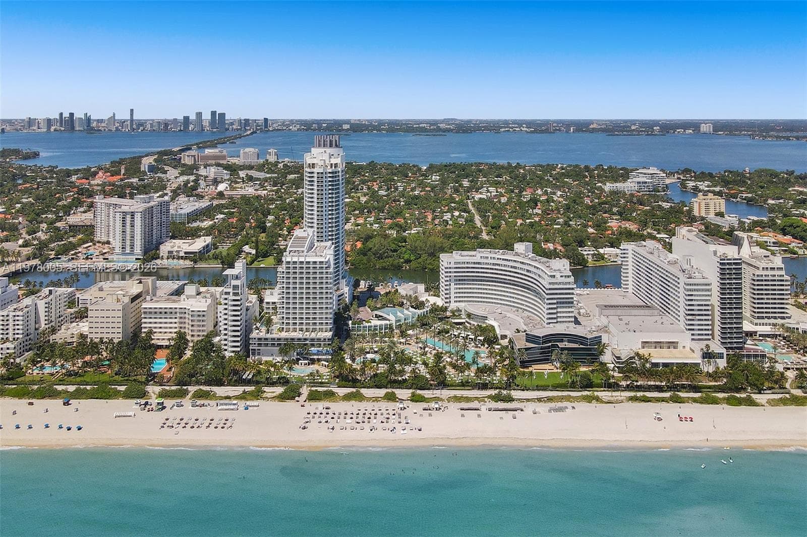 A11978005 — Miami Beach — 24