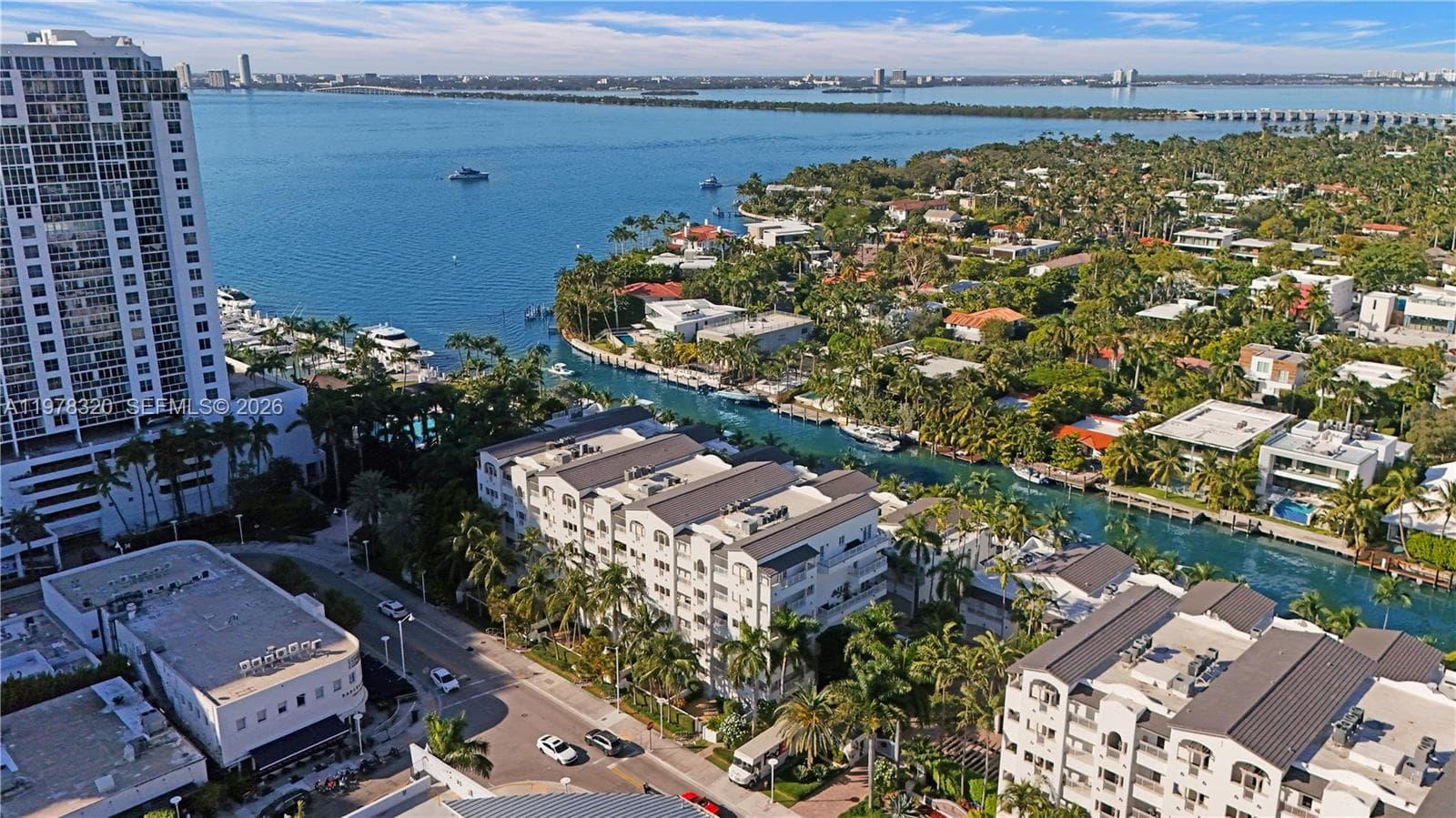 A11978320 — Miami Beach — 4