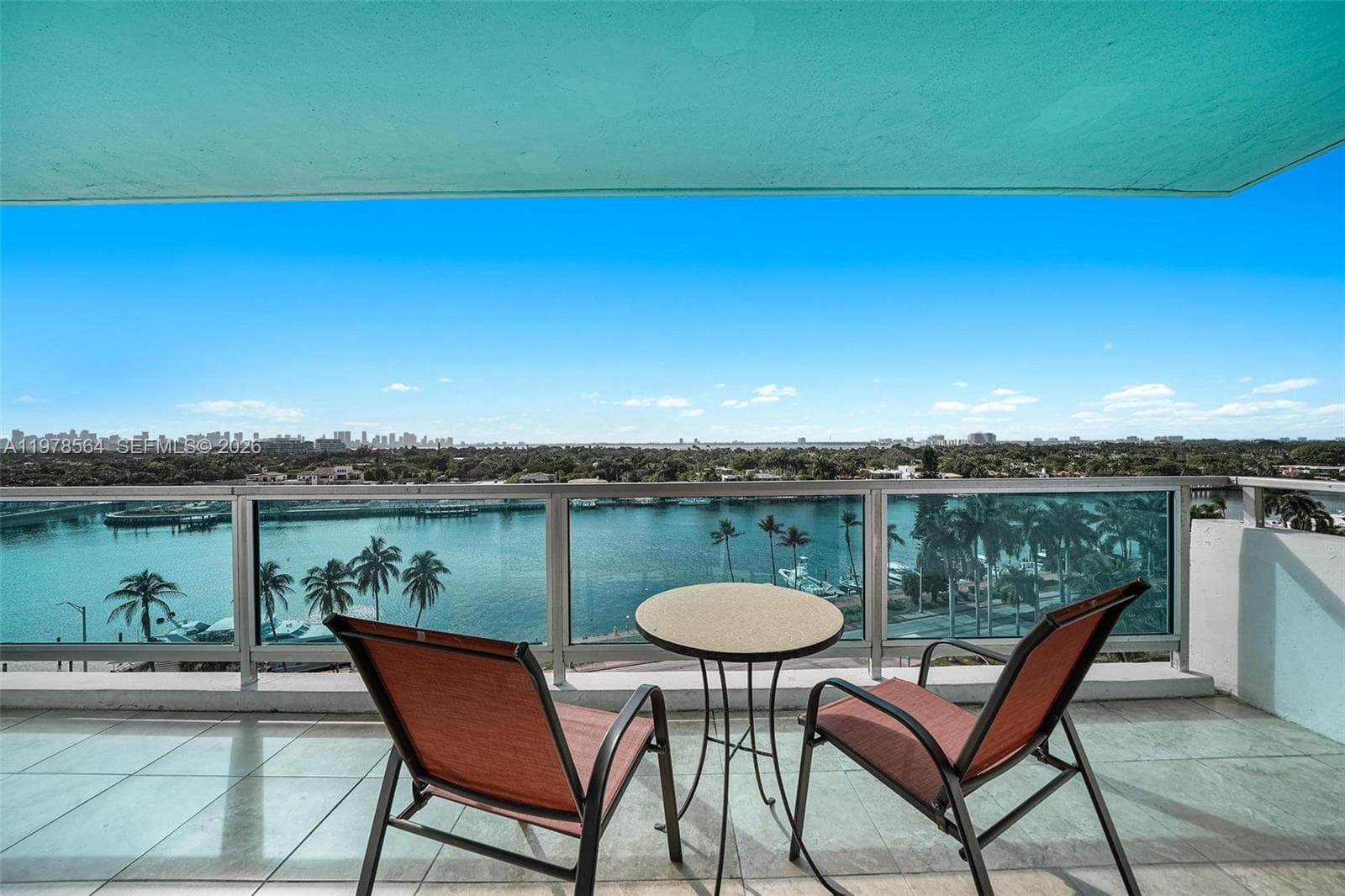 A11978564 — Miami Beach — 2