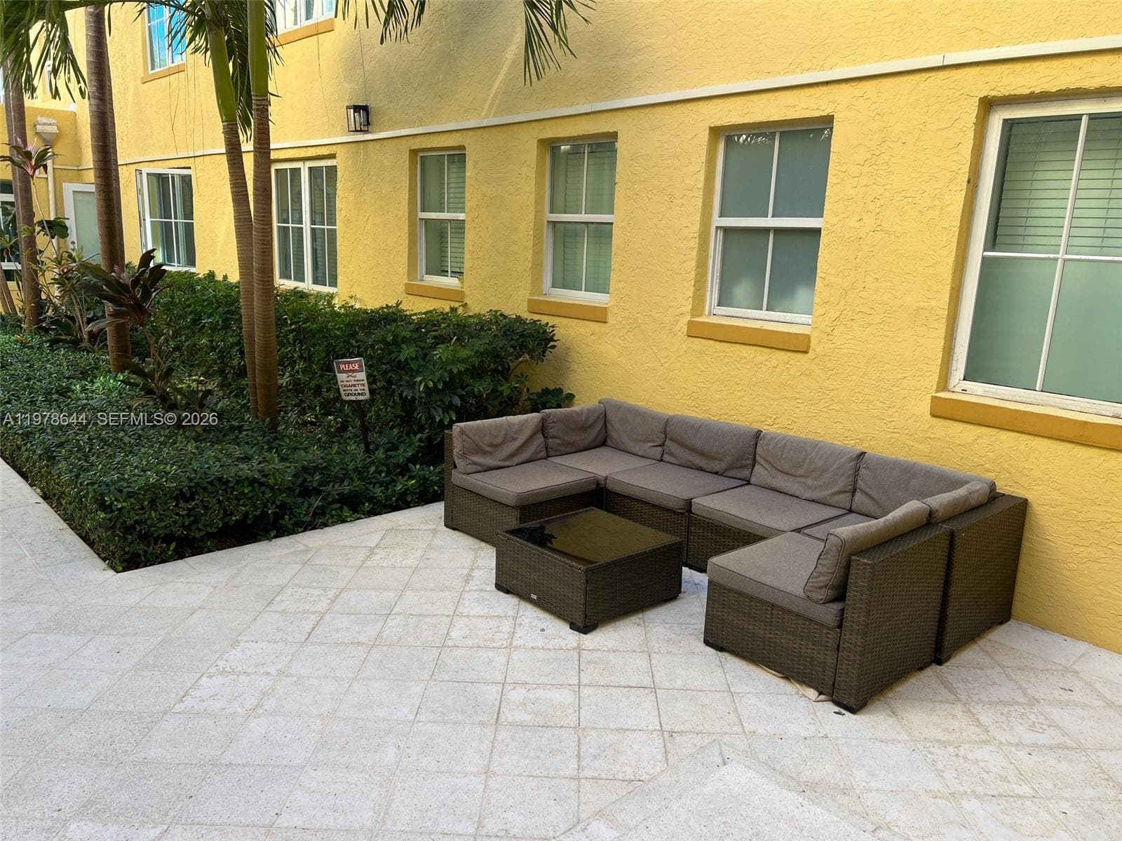 A11978644 — Miami Beach — 32