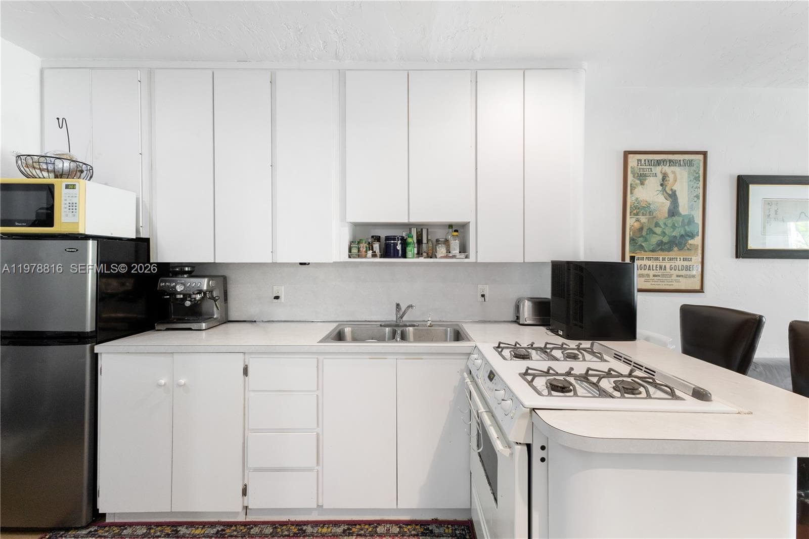 A11978816 — Miami Beach — 5