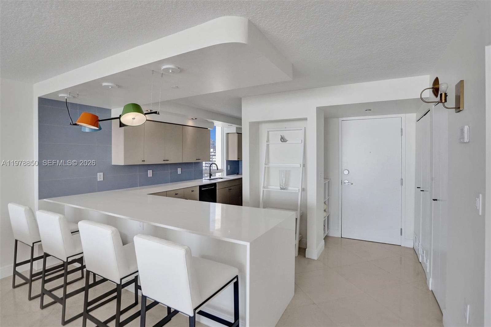 A11978850 — Miami Beach — 5