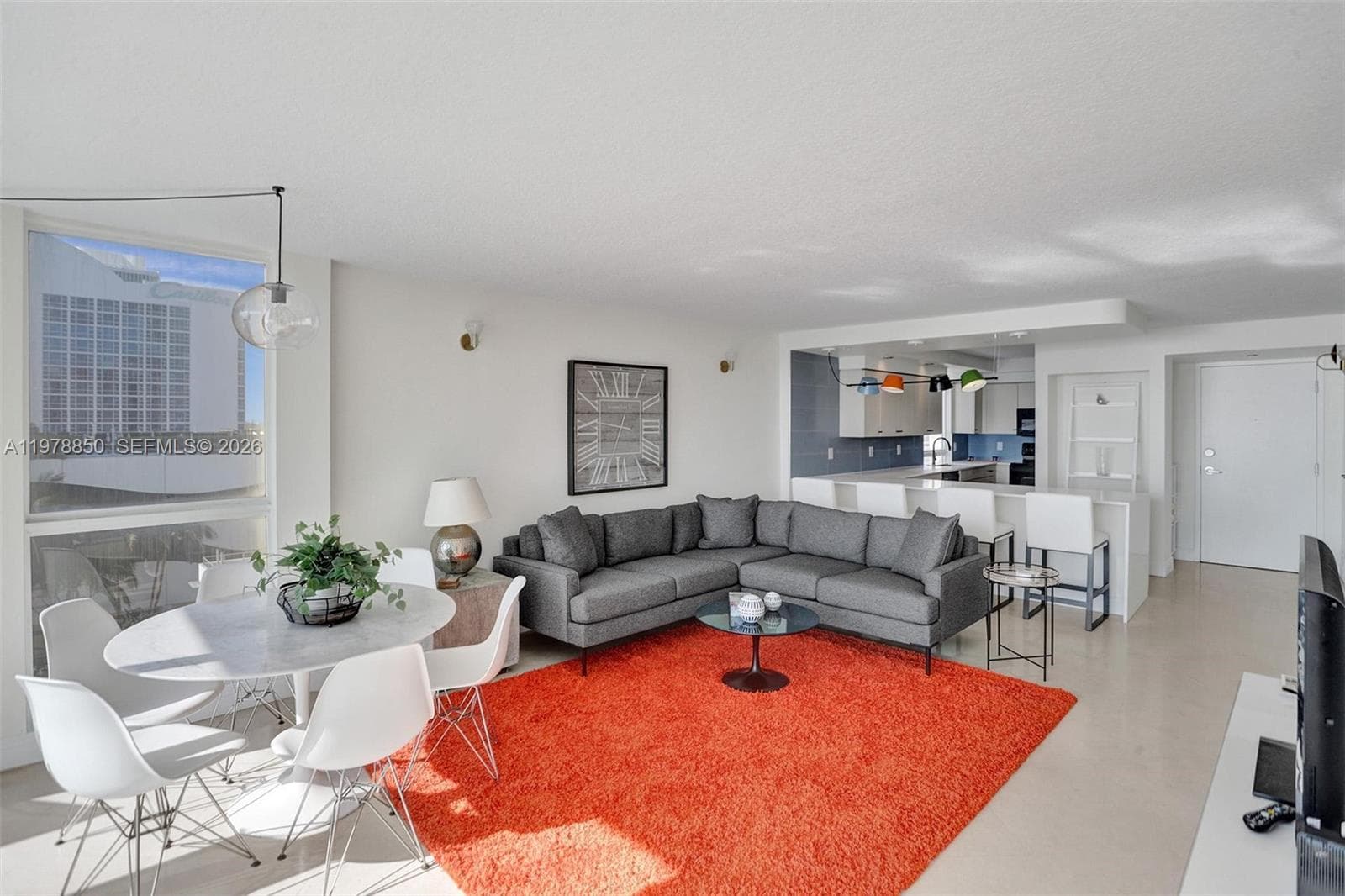A11978850 — Miami Beach — 4