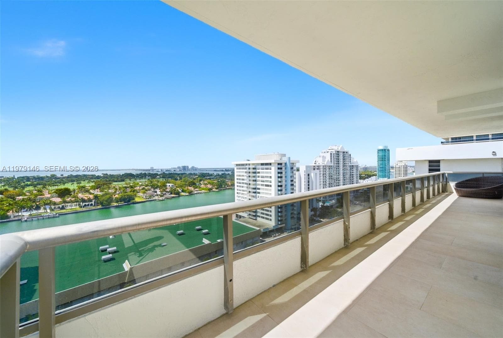 A11979146 — Miami Beach — 48