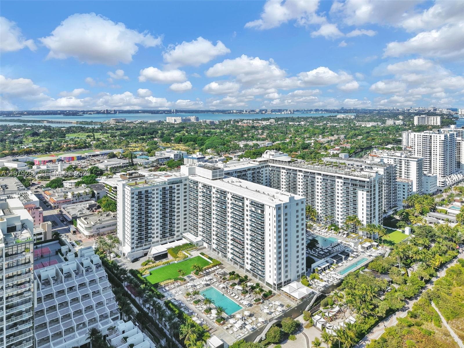 A11979288 — Miami Beach — 27