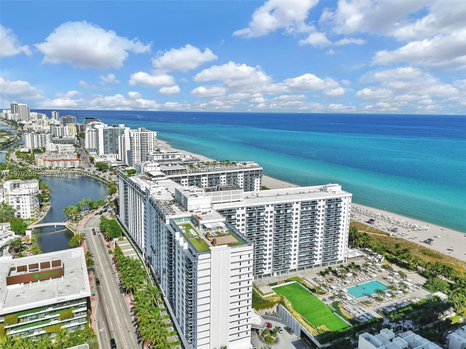 A11979288 — Miami Beach — 28