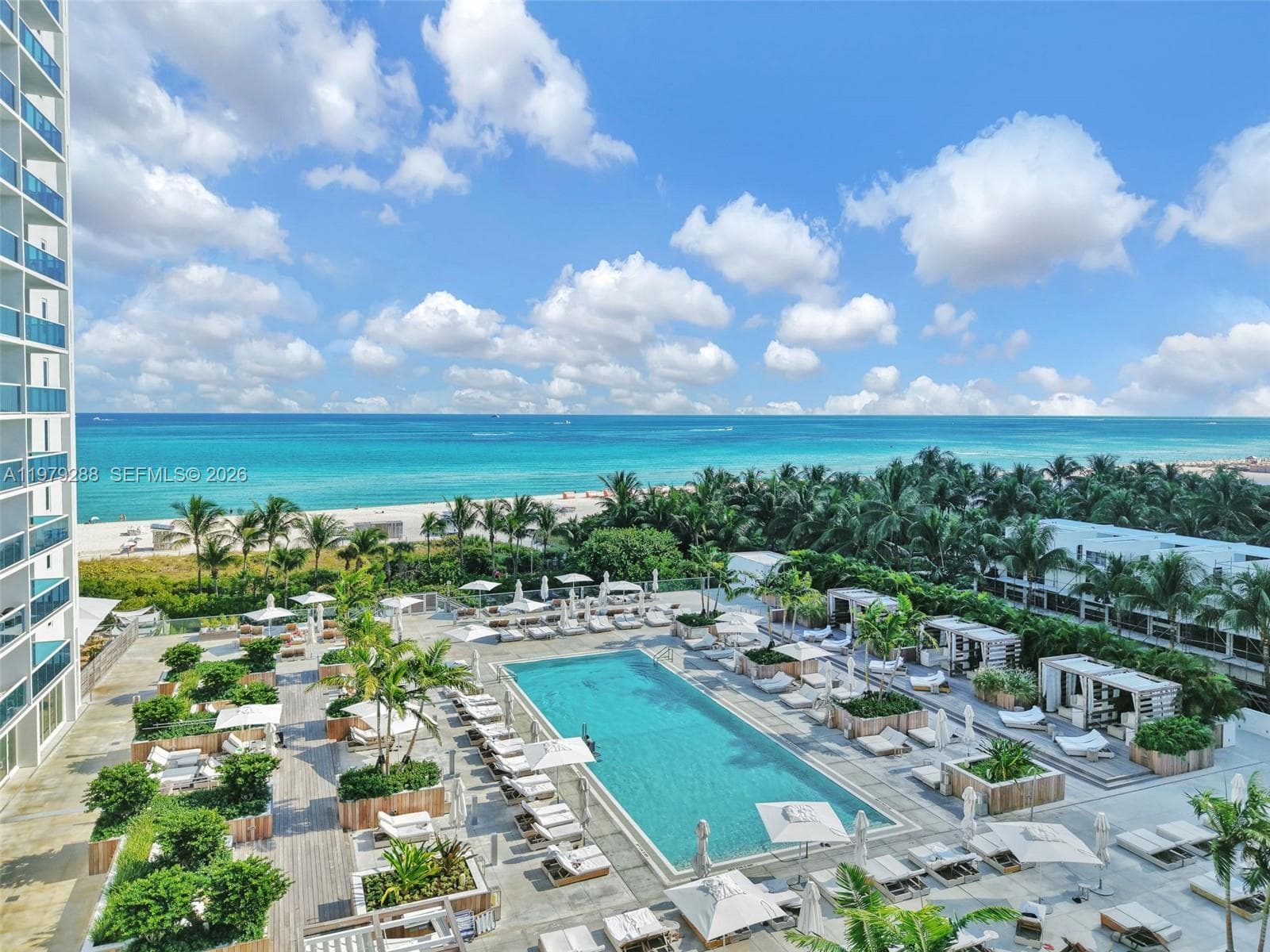 A11979288 — Miami Beach — 30