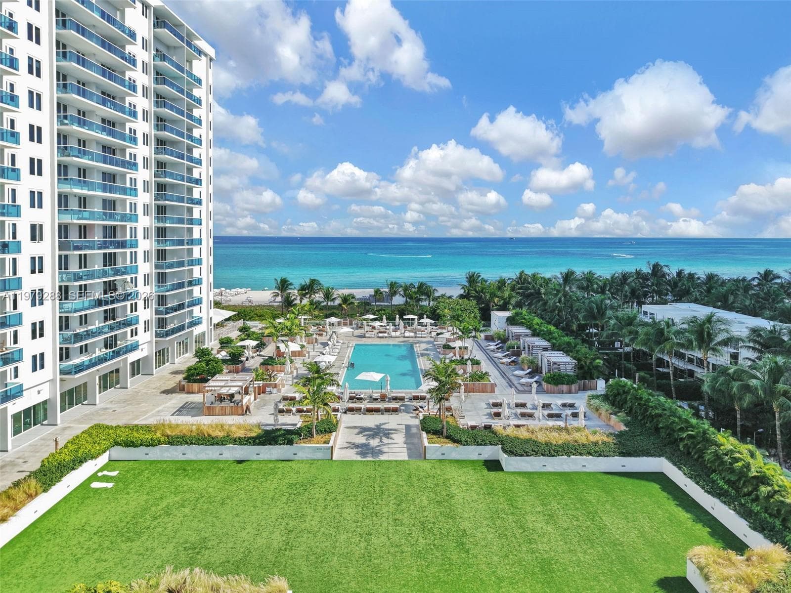A11979288 — Miami Beach — 21