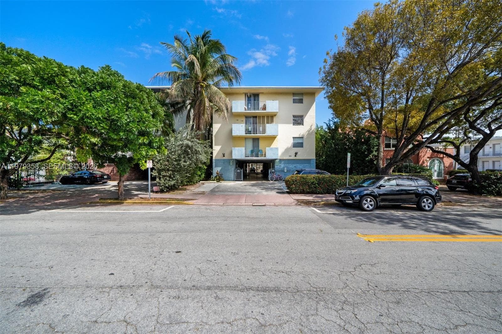 A11979358 — Miami Beach — 2