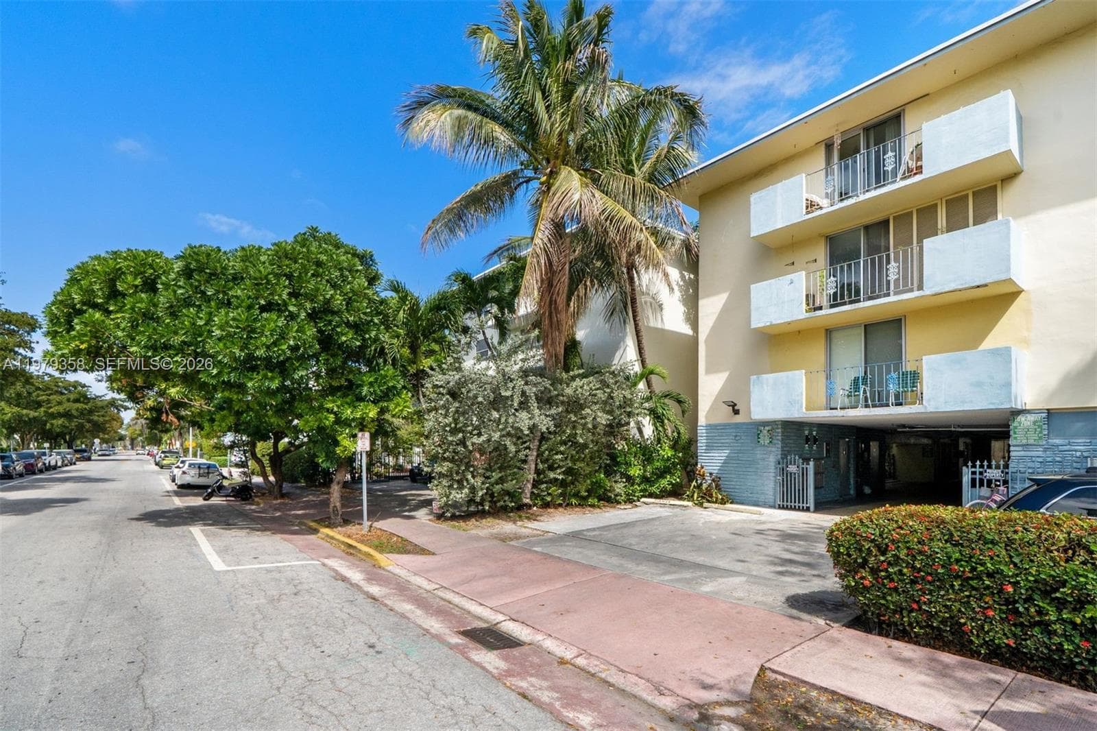 A11979358 — Miami Beach — 3