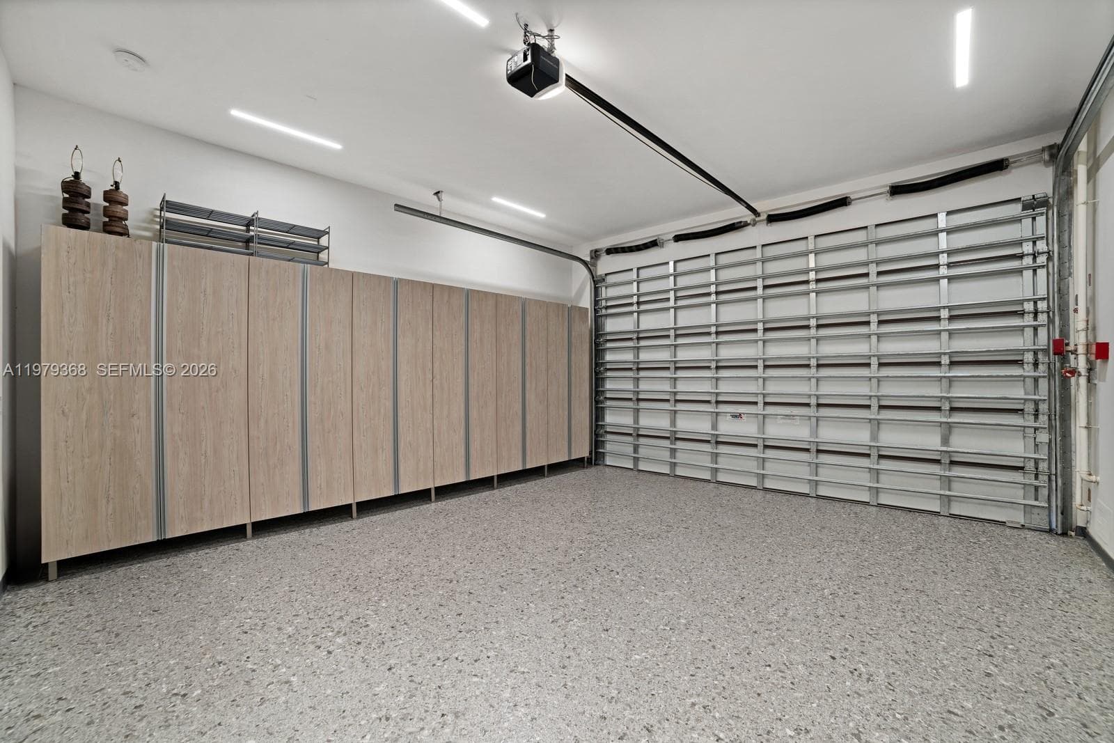 A11979368 — Miami Beach — 49