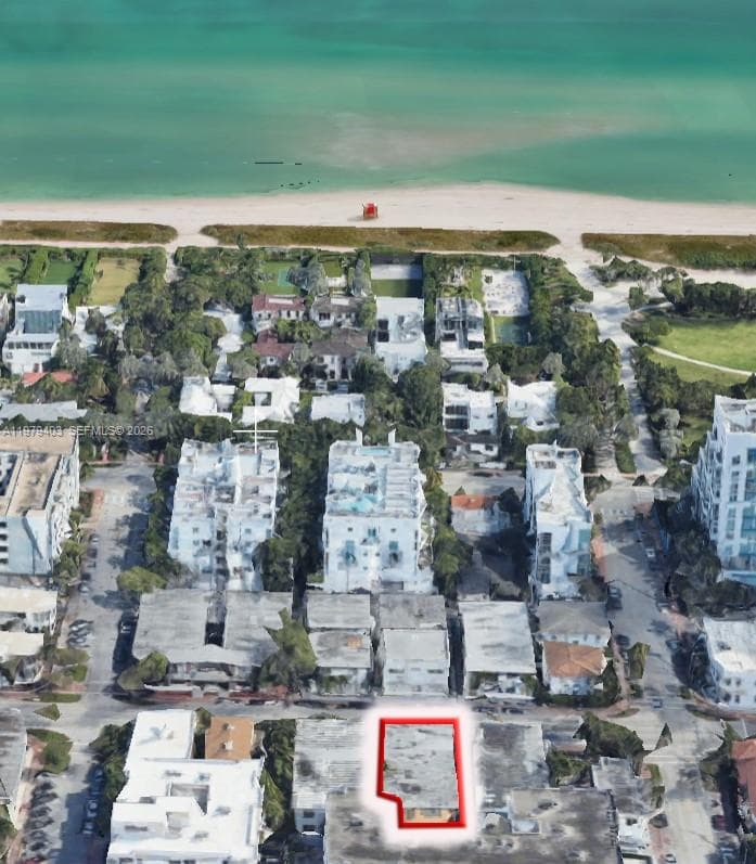 A11979403 — Miami Beach — 11