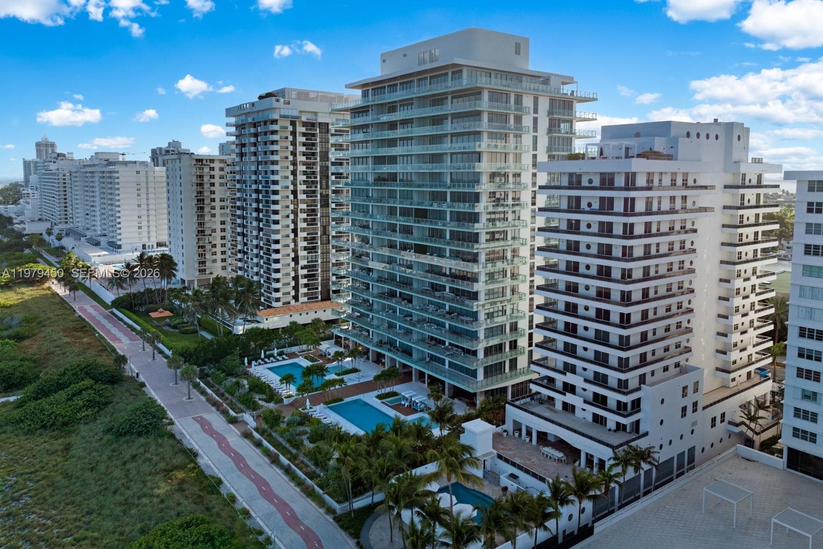 A11979450 — Miami Beach — 68
