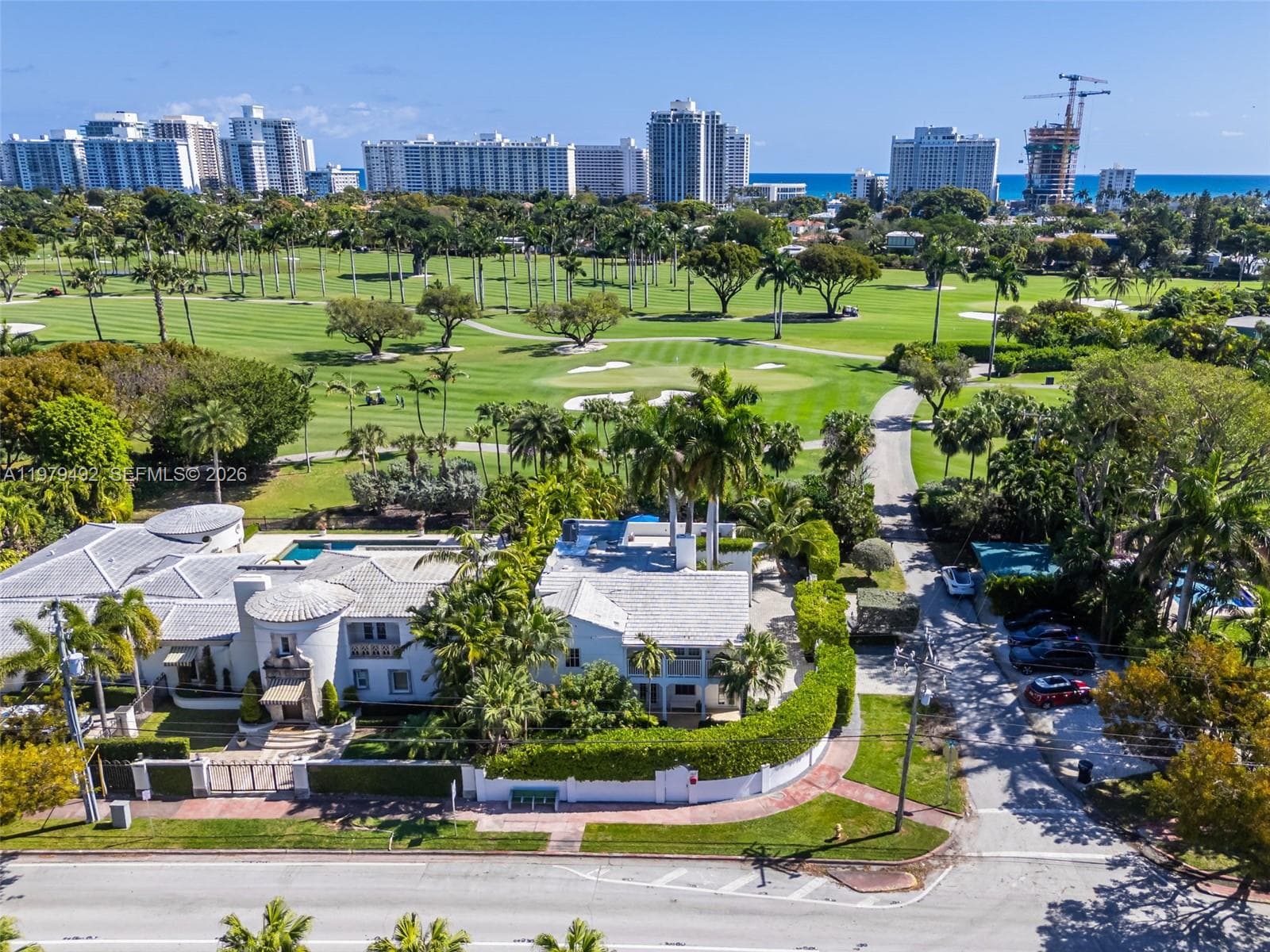 A11979492 — Miami Beach — 47