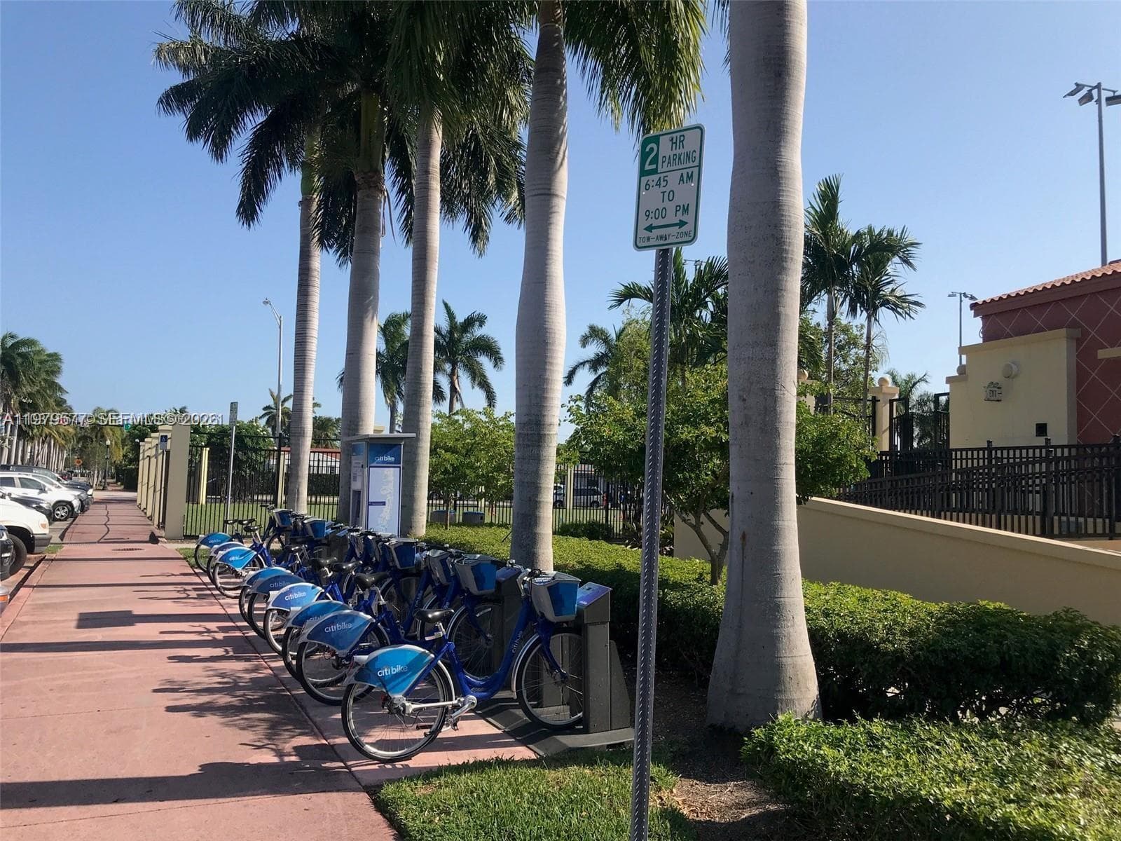 A11979577 — Miami Beach — 17