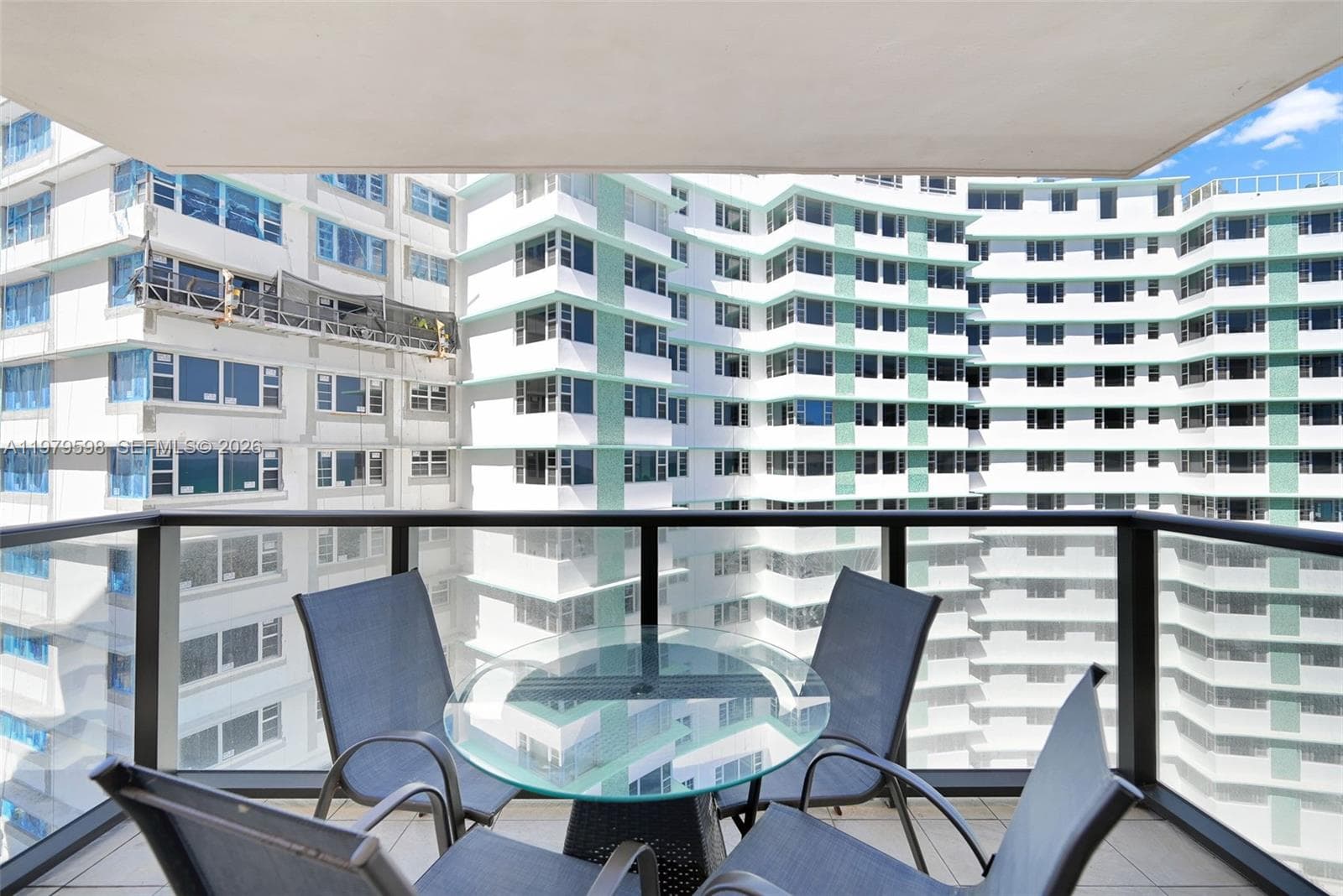 A11979598 — Miami Beach — 5