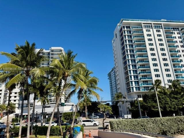A11979638 — Miami Beach — 7