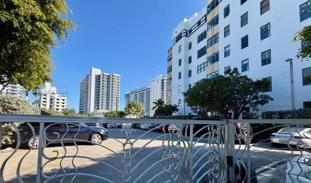 A11979638 — Miami Beach — 5