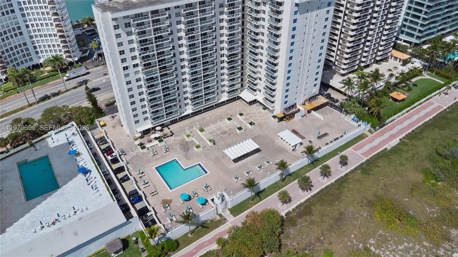 A11979696 — Miami Beach — 36
