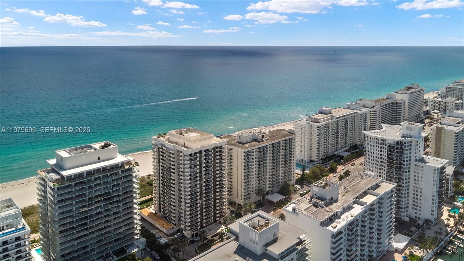 A11979696 — Miami Beach — 32