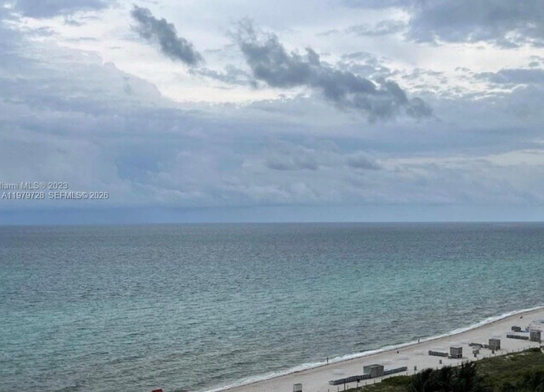 A11979728 — Miami Beach — 4