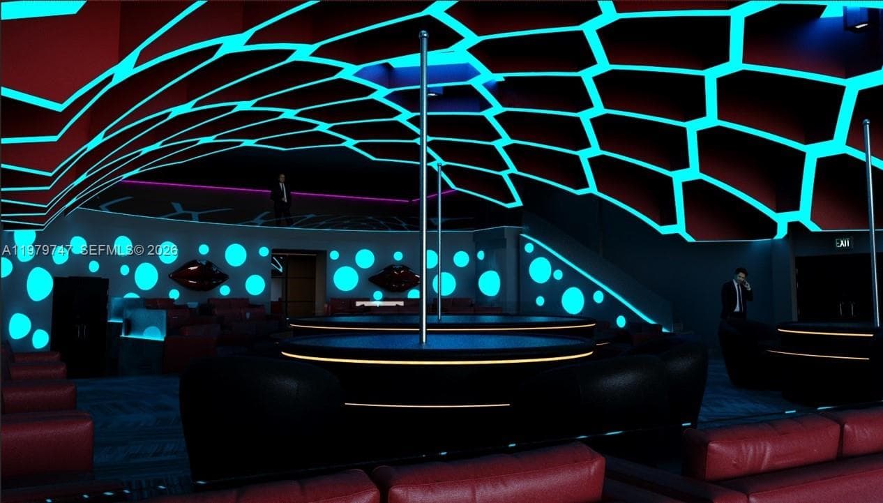 A11979747 — Miami Beach — 9