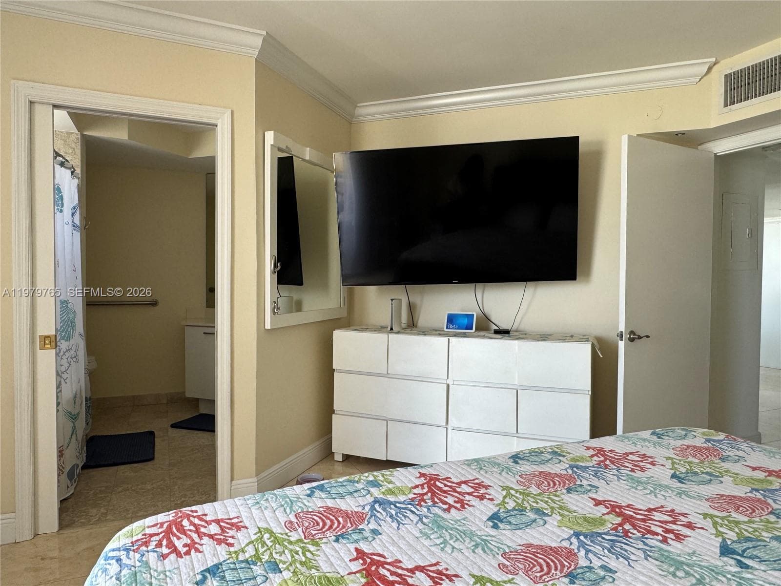 A11979765 — Miami Beach — 16