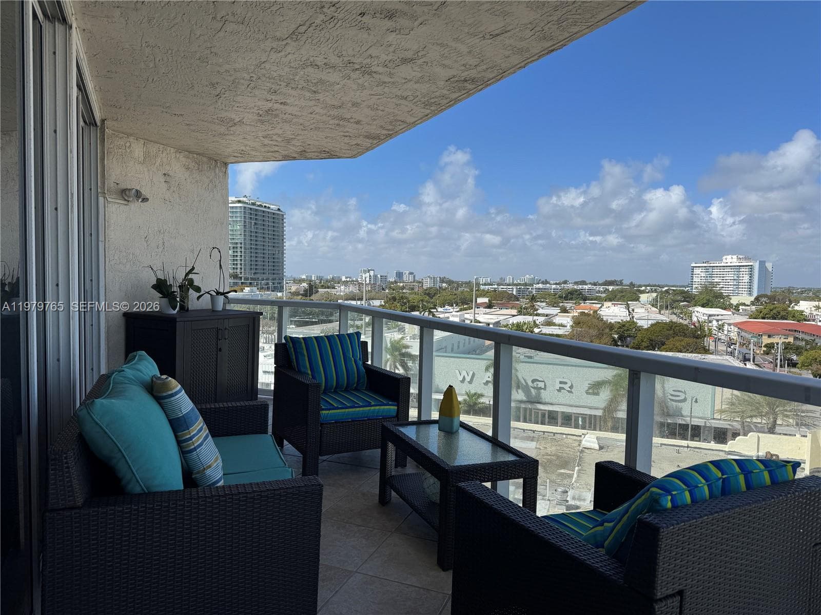 A11979765 — Miami Beach — 20