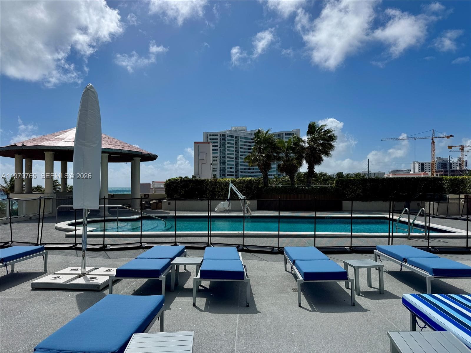 A11979765 — Miami Beach — 38