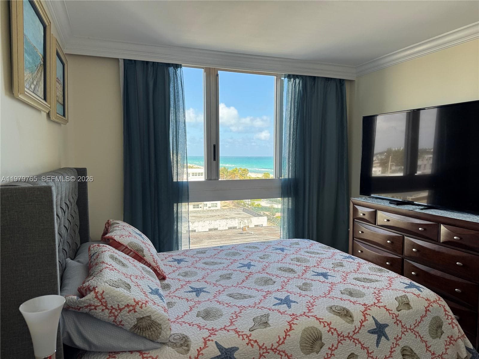 A11979765 — Miami Beach — 14