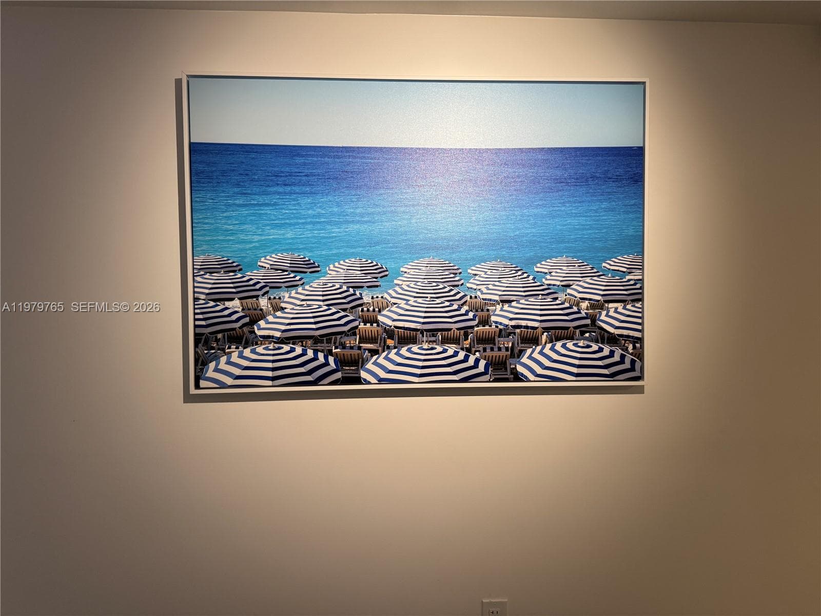 A11979765 — Miami Beach — 44