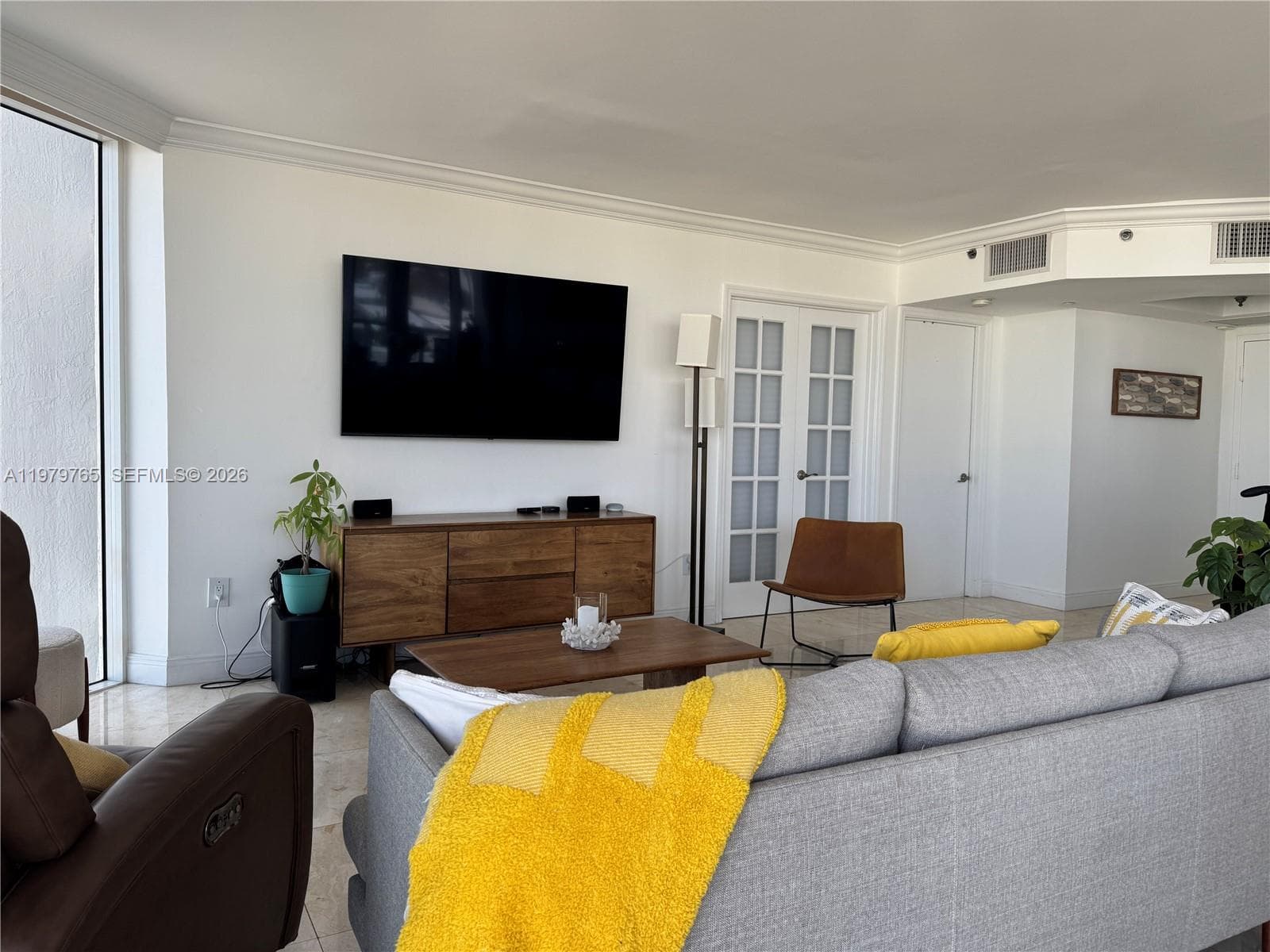 A11979765 — Miami Beach — 4
