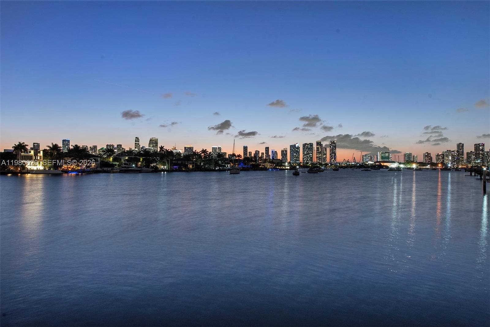 A11980620 — Miami Beach — 52