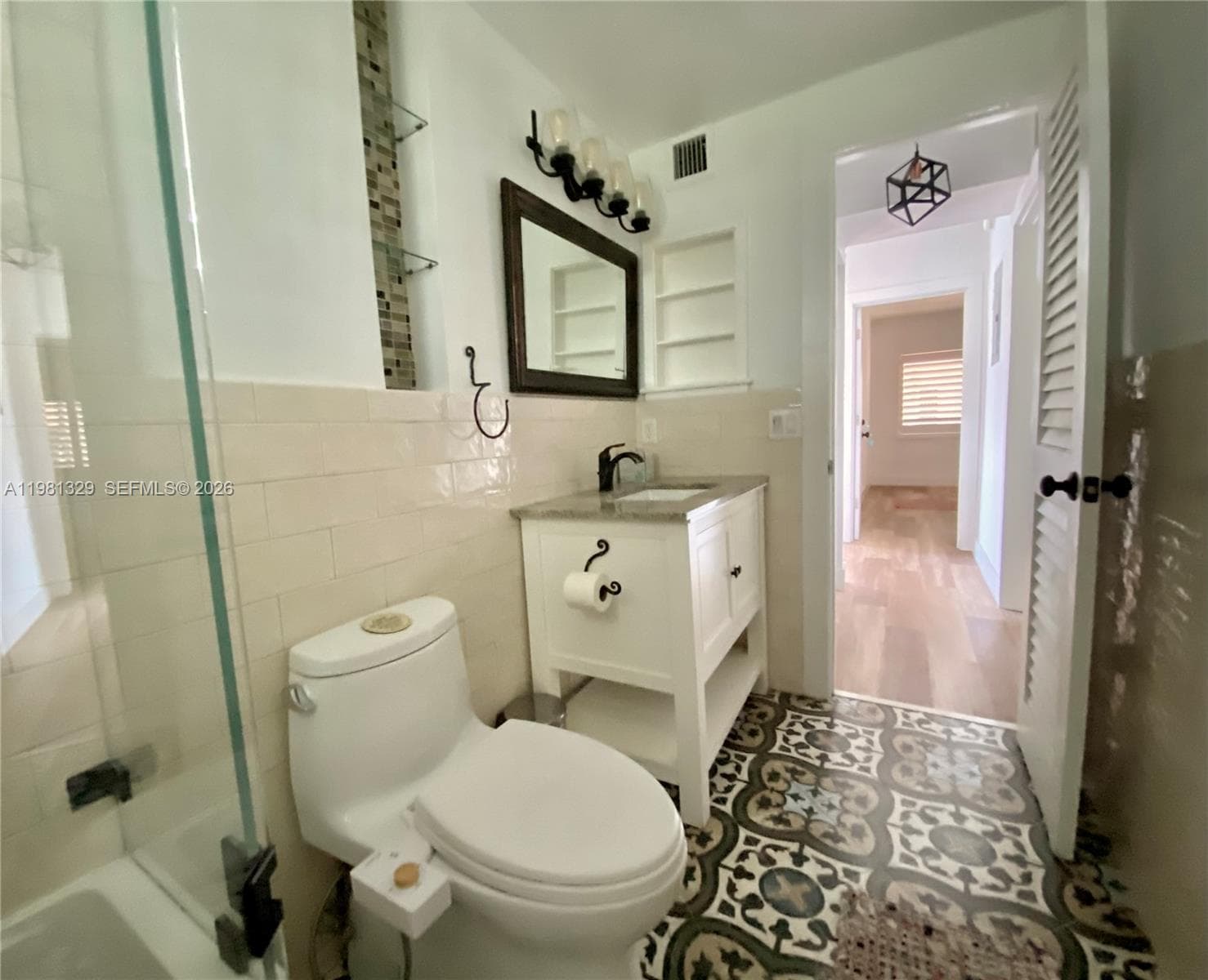 A11981329 — Miami Beach — 7