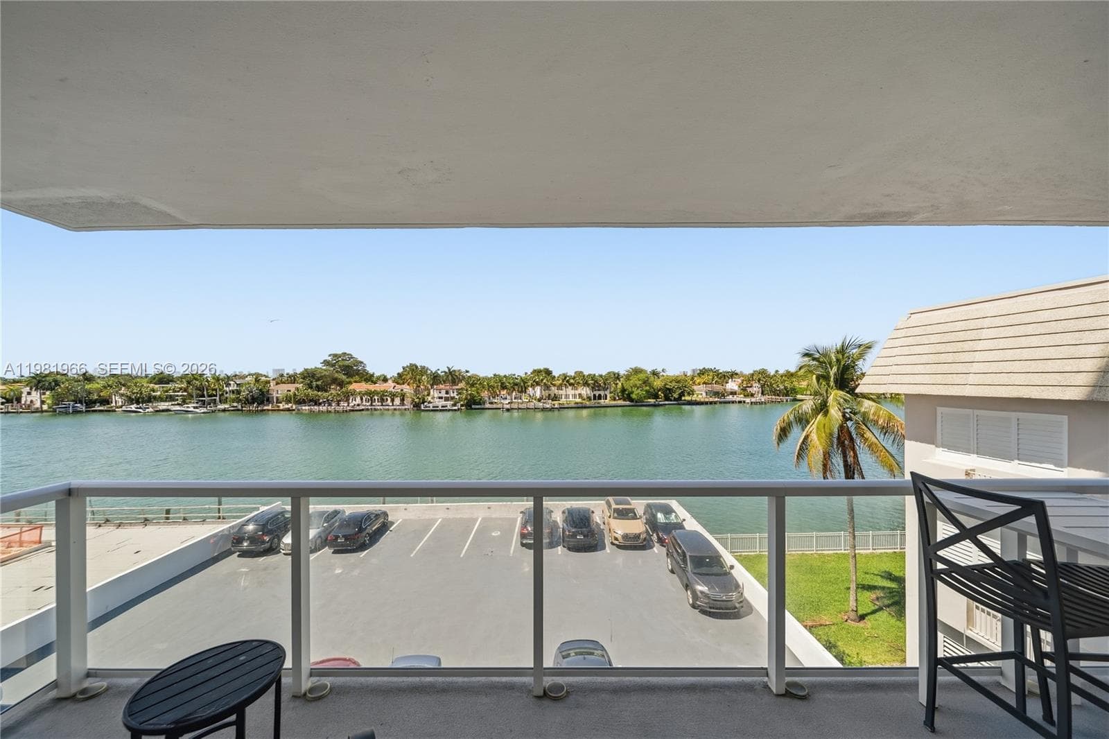 A11981966 — Miami Beach — 10
