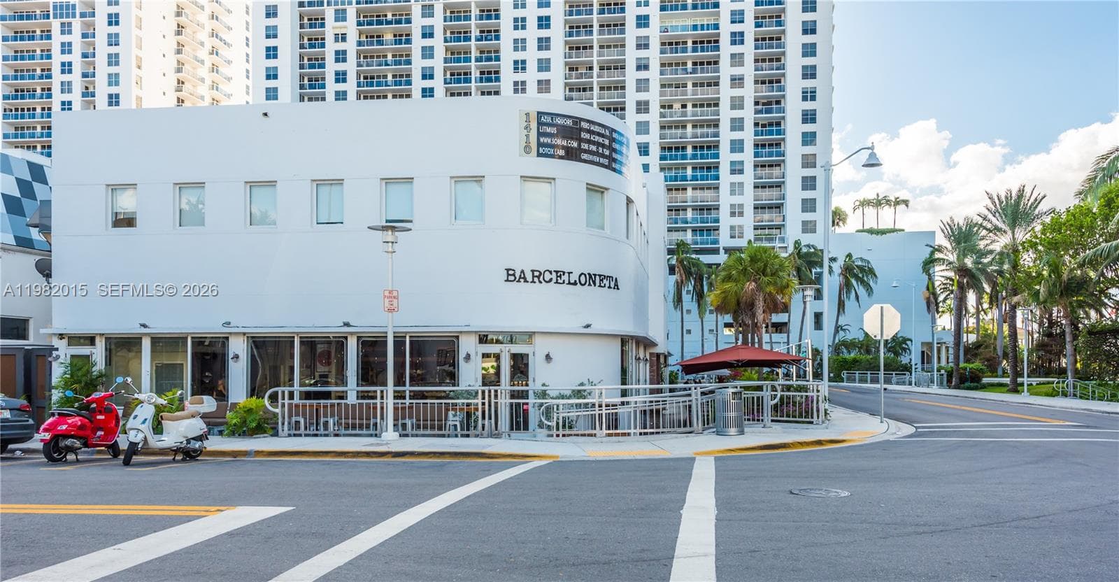 A11982015 — Miami Beach — 33