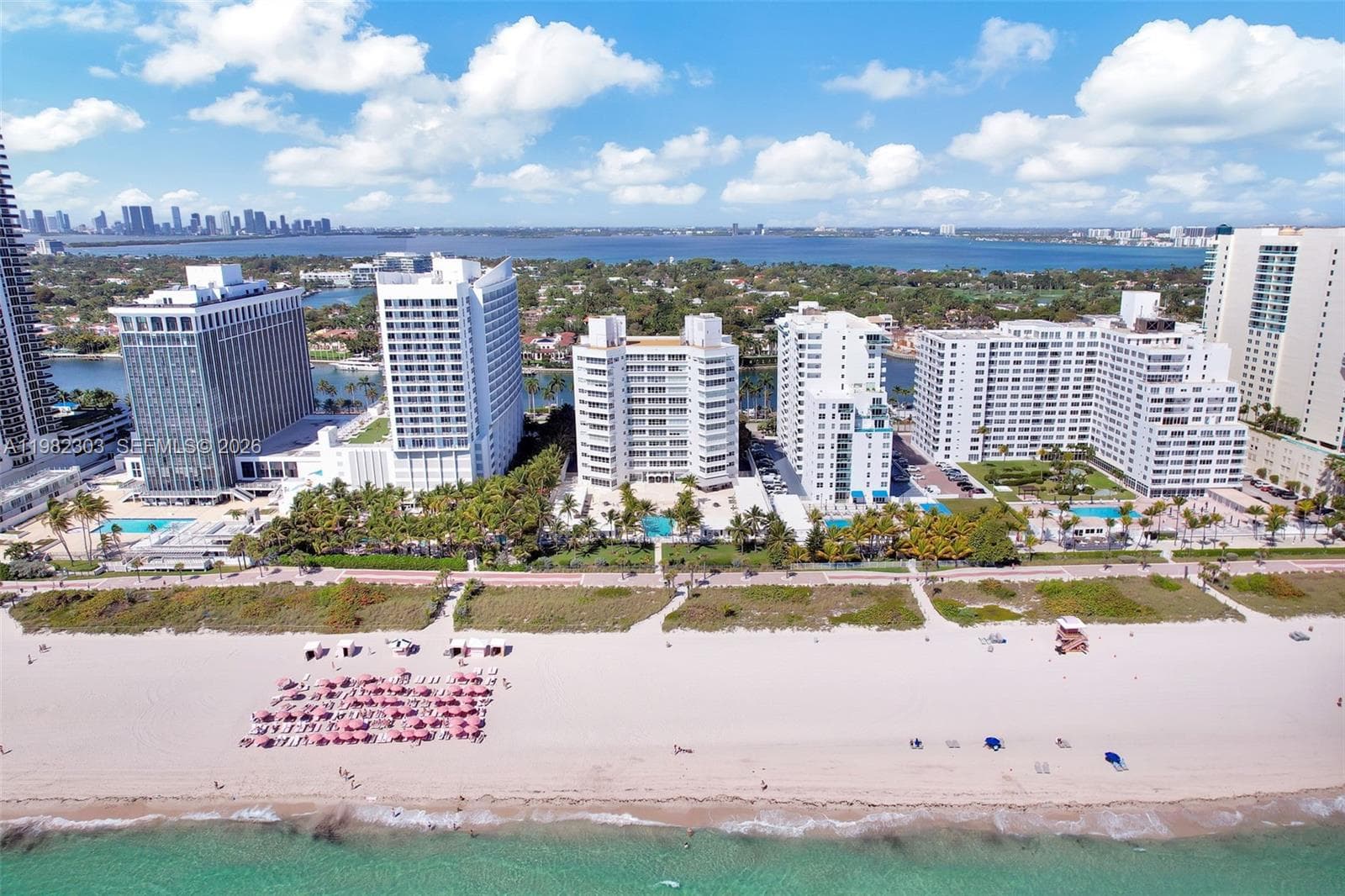 A11982303 — Miami Beach — 43