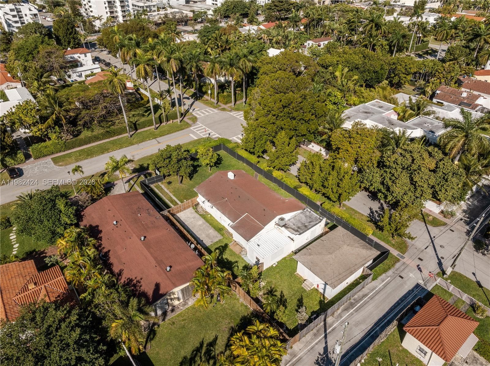 A11982424 — Miami Beach — 9