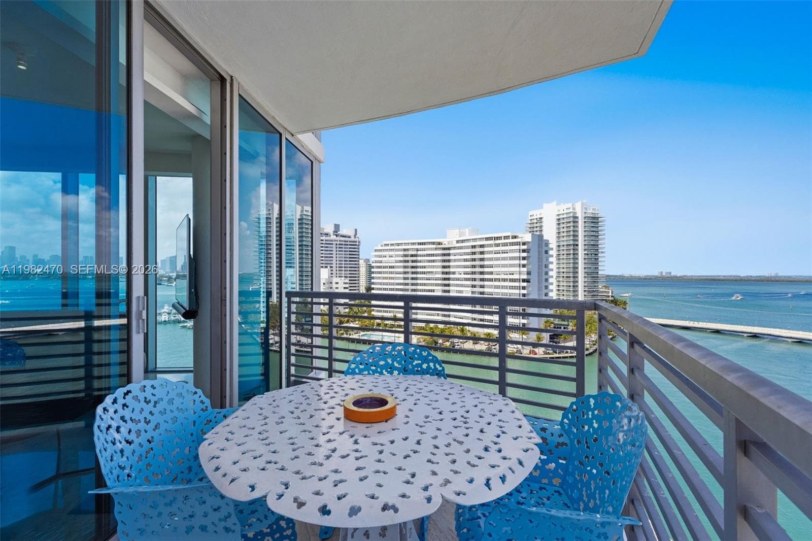 A11982470 — Miami Beach — 8