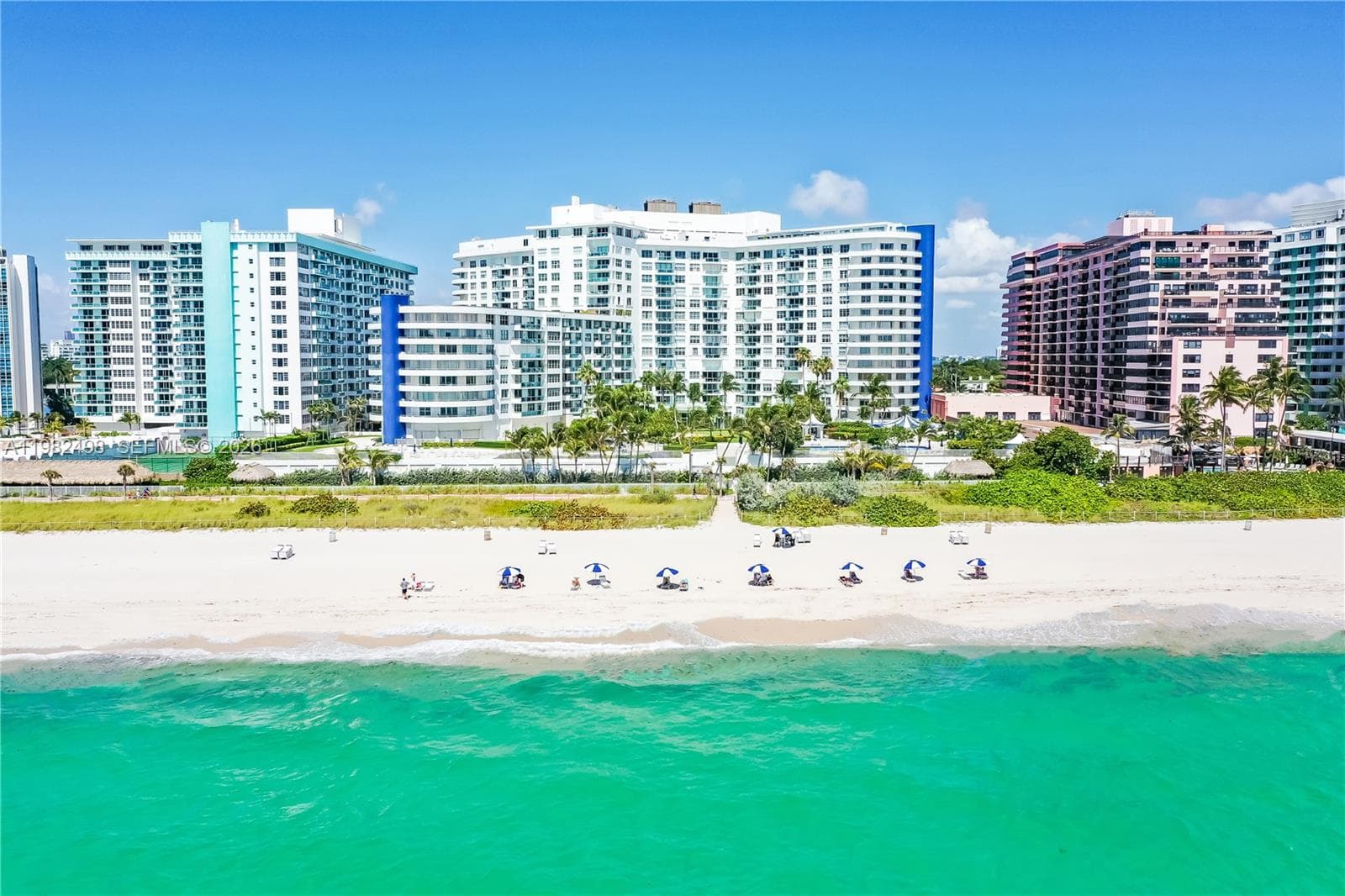 A11982498 — Miami Beach — 3
