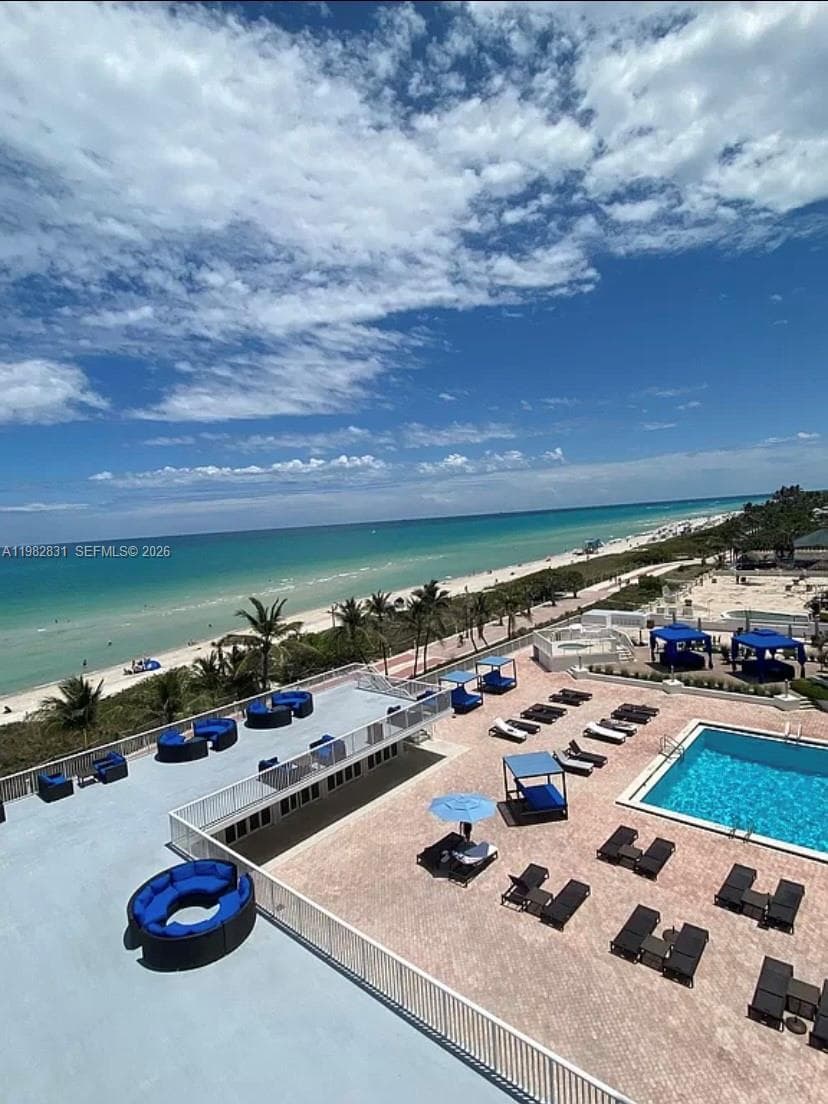 A11982831 — Miami Beach — 19