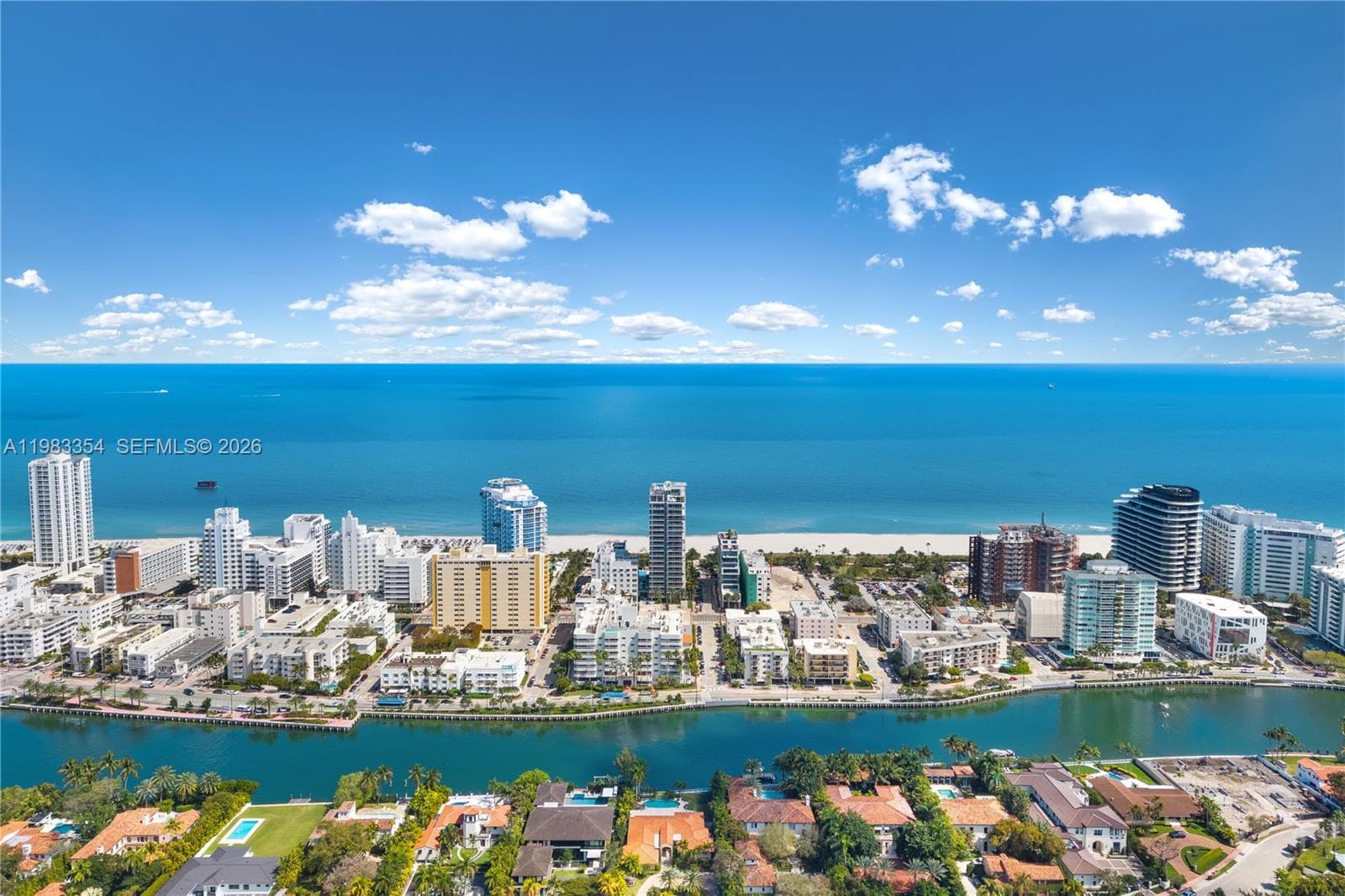 A11983354 — Miami Beach — 24
