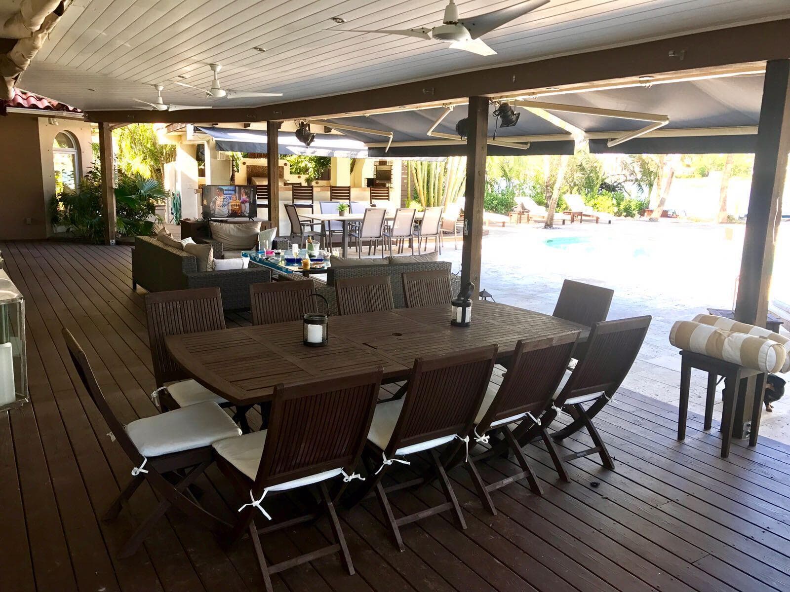 B26002058 — Miami Beach — 38